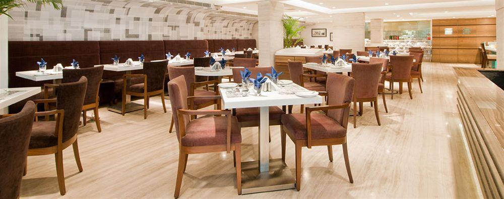 Hiltop Hotel Mumbai Kültér fotó