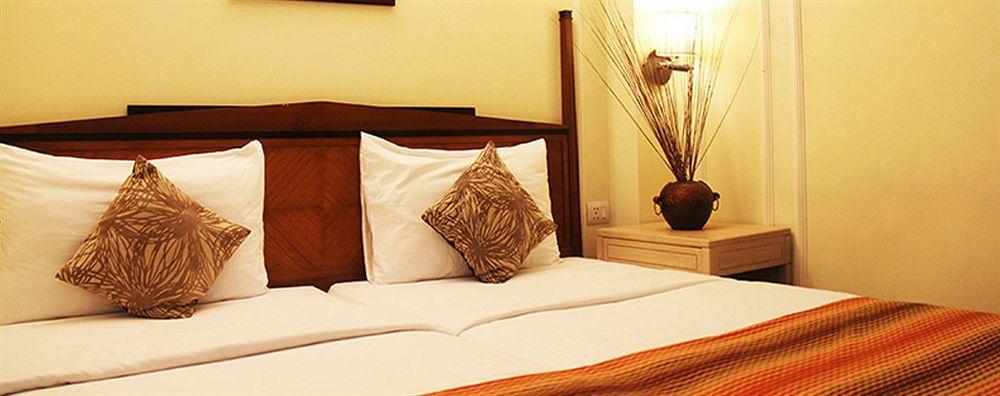 Hiltop Hotel Mumbai Kültér fotó